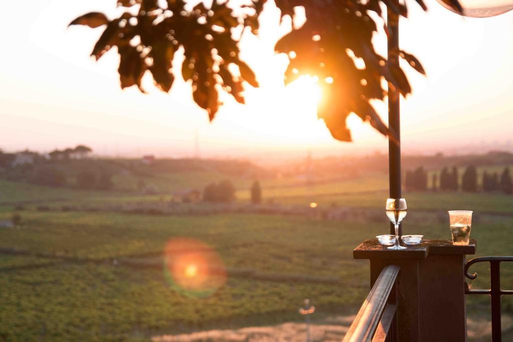 Merumalia Wine Resort Frascati Exteriör bild